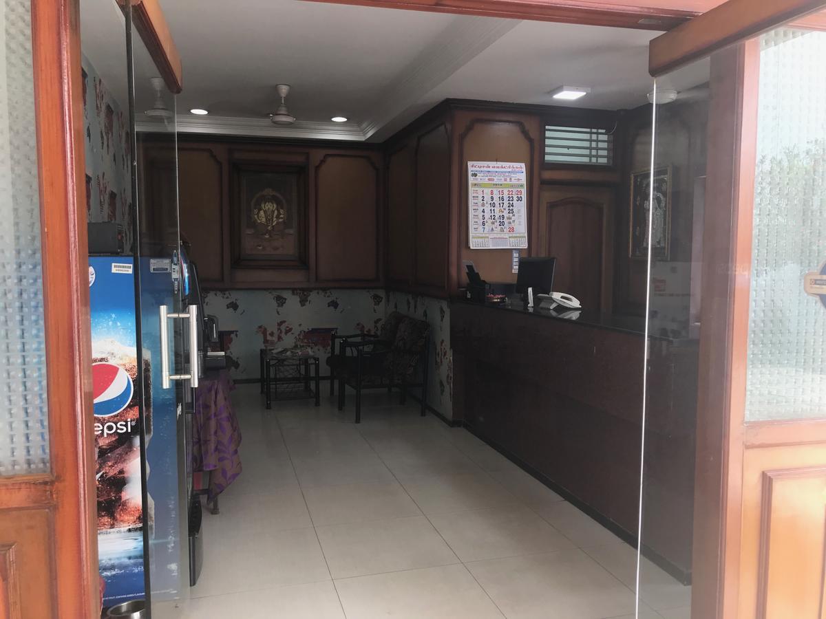 Sap Residency Hotel Tiruppur Exterior foto
